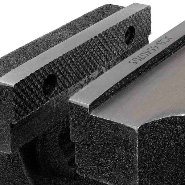 Тиски стальные с наковальней 5''-125мм