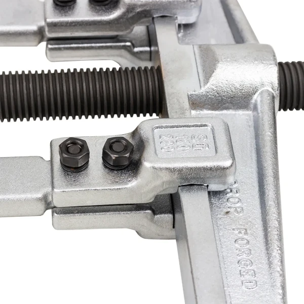 Съемник двухзахватный переставной 200ммх140мм