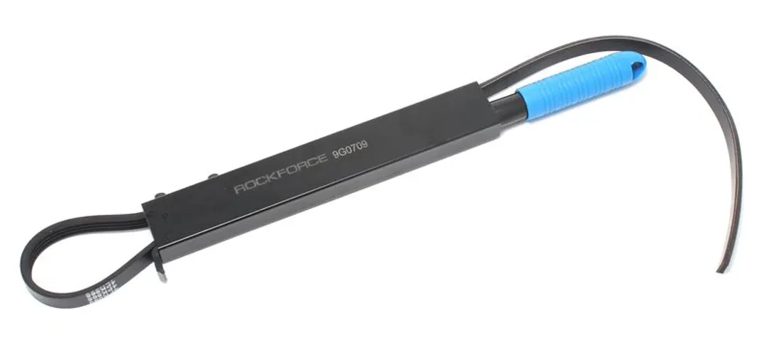 Приспособление для фиксации шкива поликлинового ремня, в блистере