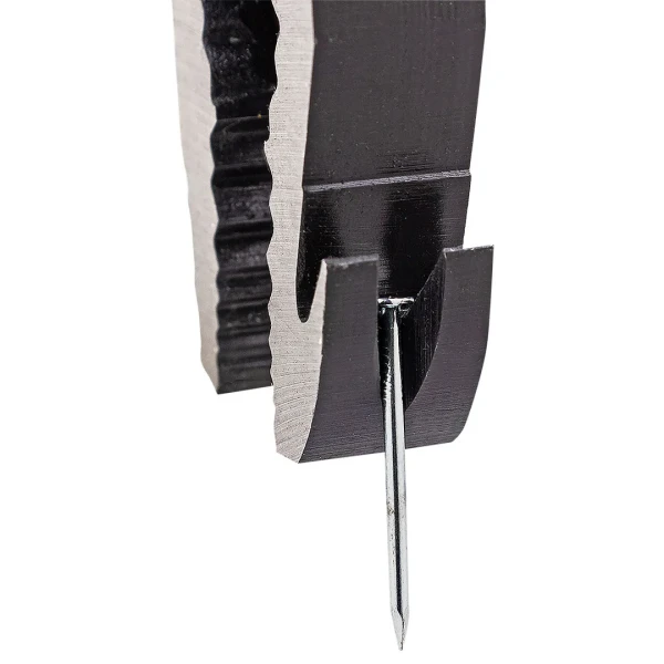 Плоскогубцы комбинированные многофункциональные 9'', в блистере