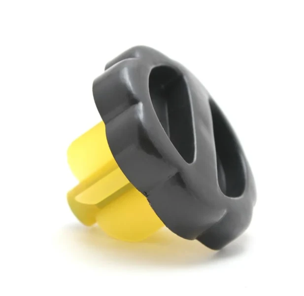 Крышка на бензобак универсальная K602