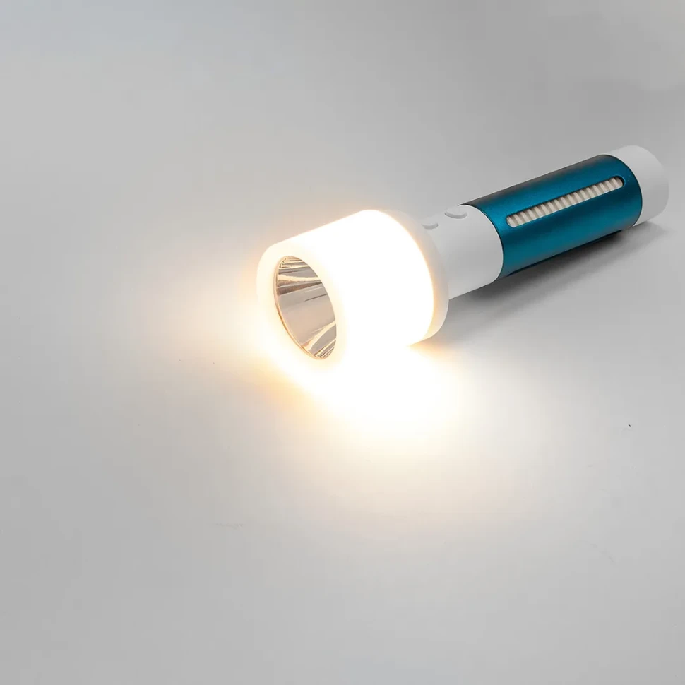 Фонарь ручной аккумуляторный (бел.LED 3Вт,желт.SMD 1Вт,красн.SMD 0.5Вт, 5 режимов работы, аккум. 1200мАч, 120Лм, время работы 3-4ч, время зар. 4-5ч)