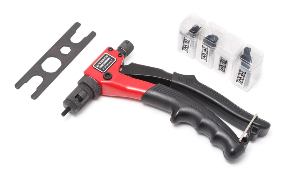 Заклепочник ручной резьбовой (L - 210мм, резьбовые адаптеры - м3, м4, м5, м6,)