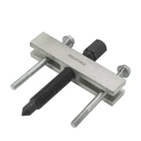 Съемник специальный с болтами-адаптерами М8*1,25