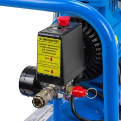 Компрессор поршневой с прямым приводом,2 цилиндра,безмасляный (ресивер 24л, 1.1 кВт, 8 бар, 210л/м, 230В)