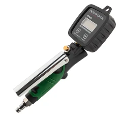 Пистолет для подкачки шин с цифровым манометром, шлангом и жестким удлинителем для грузовых а/м(0-14bar,psi,bar,kpa,kg/cm2, раб. t -18 +40гр)