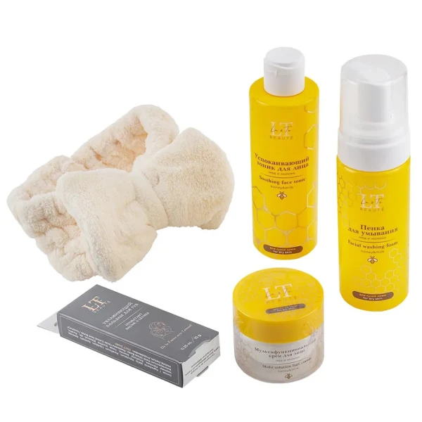 Набор по уходу за лицом для сухой кожи(тоник 1190,крем 1244,пенка 1251,бальзам 1756,повязка -бант белая,сумка-органайзер)