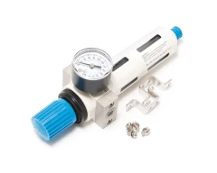 Фильтр-регулятор с индикатором давления для пневмосистемы 1/4''(пропускная способность:1300 л/мин, давление max: 16 bar, температура воздуха: 0° до 60)