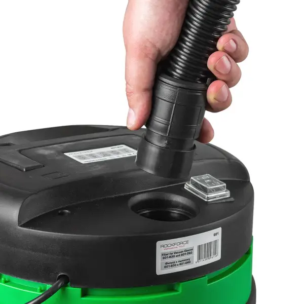 Пылесос для сухой и влажной уборки (объем бака - 30л, 1200Вт)