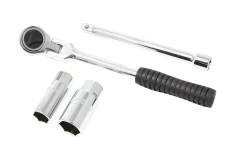 Набор инструментов для свечей зажигания 4 пр.(3/8'', 16мм, 21мм, удлинитель-150мм, трещотка шарнирная-225мм), в блистере