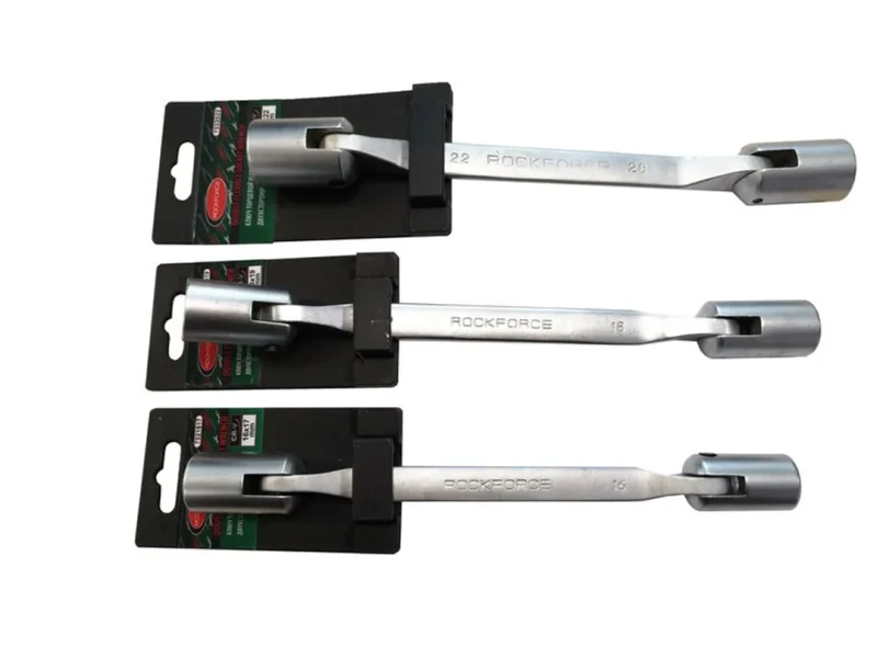 Ключ торцевой шарнирный двухсторонний 18х19мм на пластиковом держателе