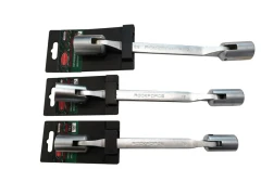 Ключ торцевой шарнирный двухсторонний 18х19мм на пластиковом держателе