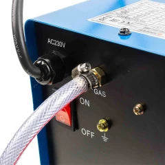 Сварочный аппарат (4.5кВт, 230В, диаметр электрода - 1.6-4мм, диаметр проволоки - 0.6-1мм, сварочный ток - 40-210А)