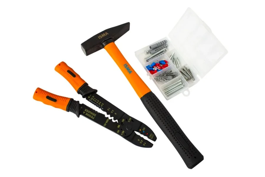 Набор инструмента 303пр. 1/4'',1/2''(6гр.)(4-32мм)