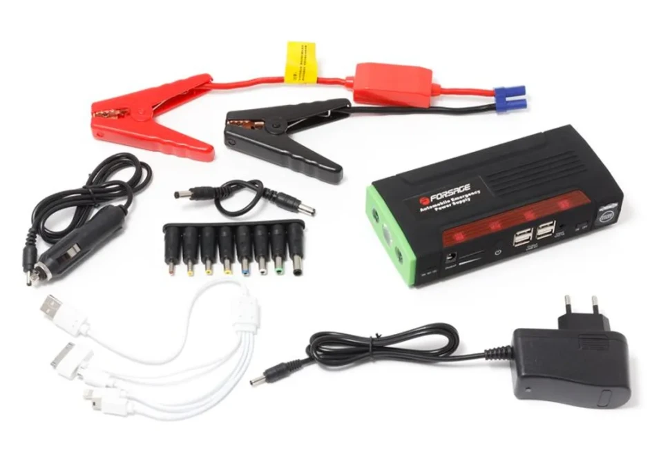 Фонарь светодиодный аккумуляторный с накопителем и функцией пуска а/м(12V,9000mAh,300Amp,max 600Amp, USB-4шт,адаптеры для моб. телефонов и ноутбуков )