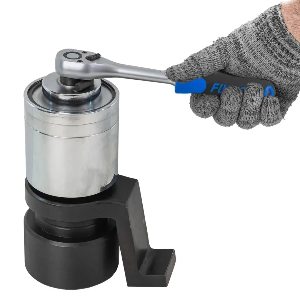 Мультипликатор (7500N/m,коэф-т усиления 1:25.8,входной квадрат 12.7мм,выходной квадрат 40мм,головки:65,70,75,80,85,90мм),в кейсе