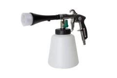 Пистолет пневматический ''Tornado''для химчистки салона а/м со сменной щеткой-насадкой(емкость 1л ,6 bar, расход воздуха 120 л/мин)