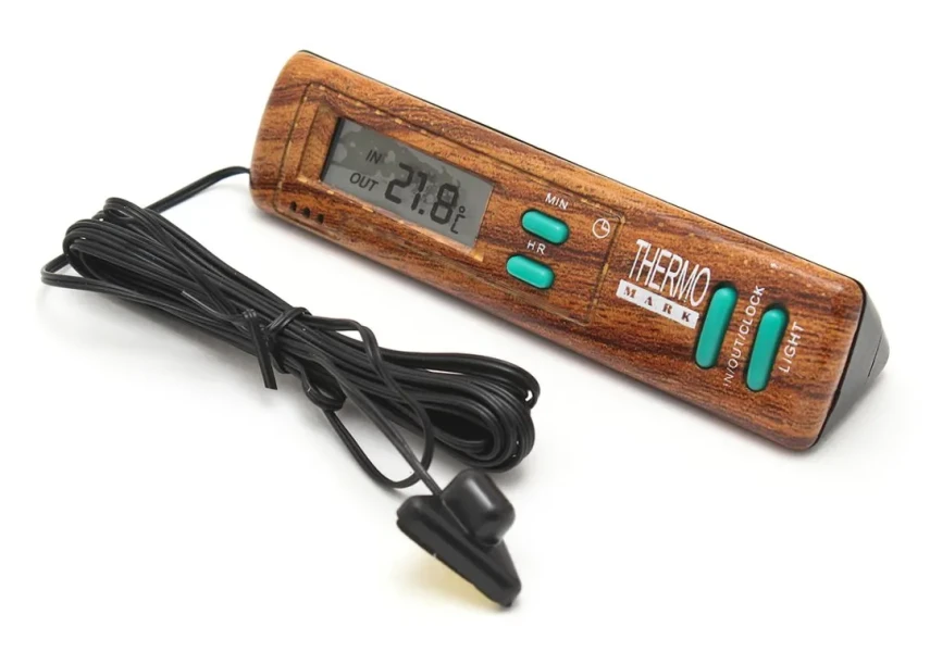 Термометр BT-7 (wood) внутр/наружн+часы (с подсветкой)