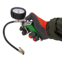 Пистолет для подкачки шин с манометром(0-16bar), в блистере