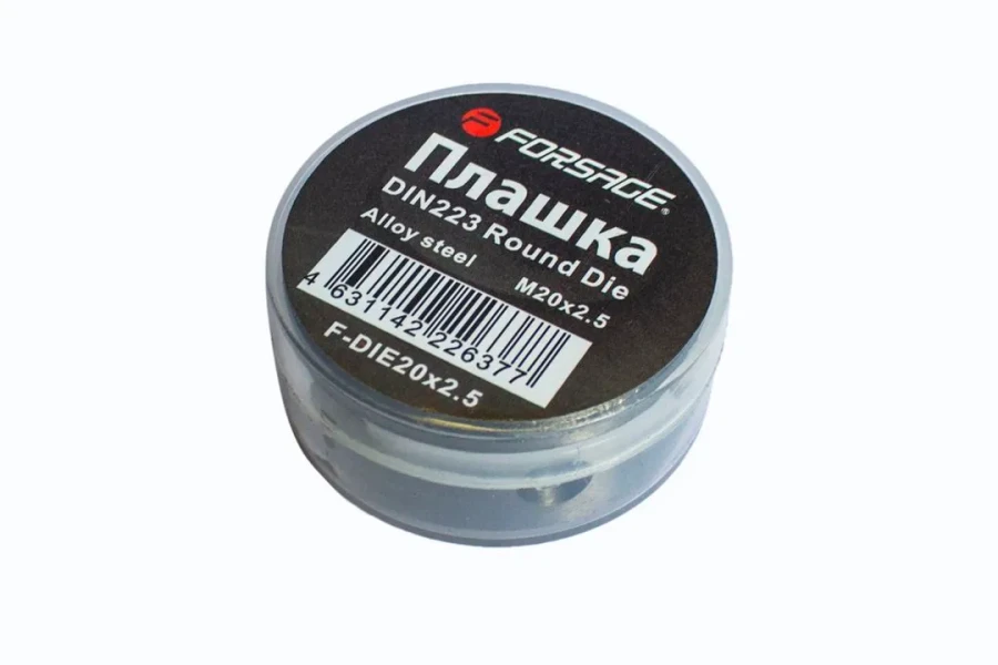 Плашка M20x2.5, в пластиковом футляре