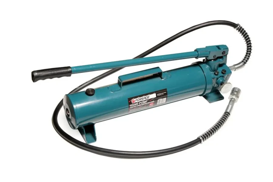 Насос гидравлический 100т (объем масла - 2.5л, давление - 630 bar )