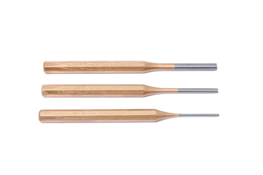 Выколотка 3мм (L-150мм),в блистере