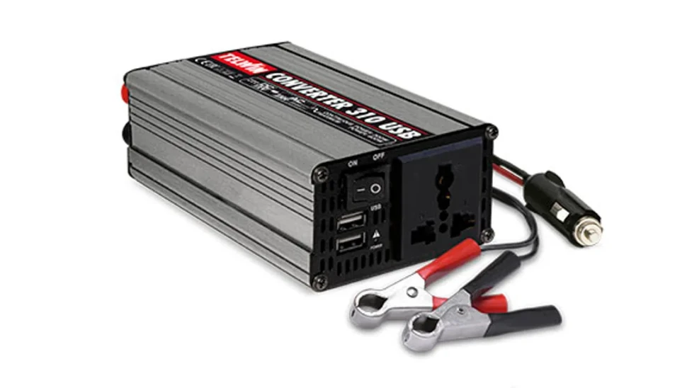 Преобразователь тока 12-220В CONVERTER 310 USB¶