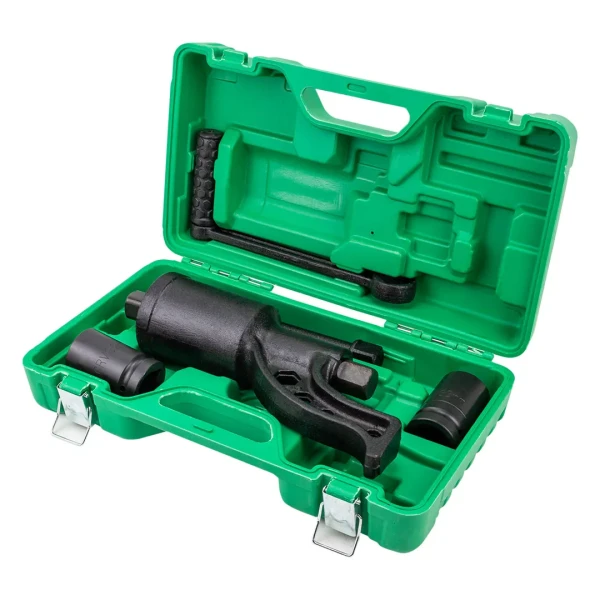 Набор инструмента: гайковерт ручной с редуктором в комплекте с головками