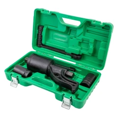 Набор инструмента: гайковерт ручной с редуктором в комплекте с головками