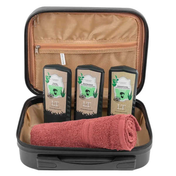 Набор(сумка черная2208#,гель для душа. бальзам для волос головы и бороды,шампунь для волос и бороды.полотенце-шоколад)