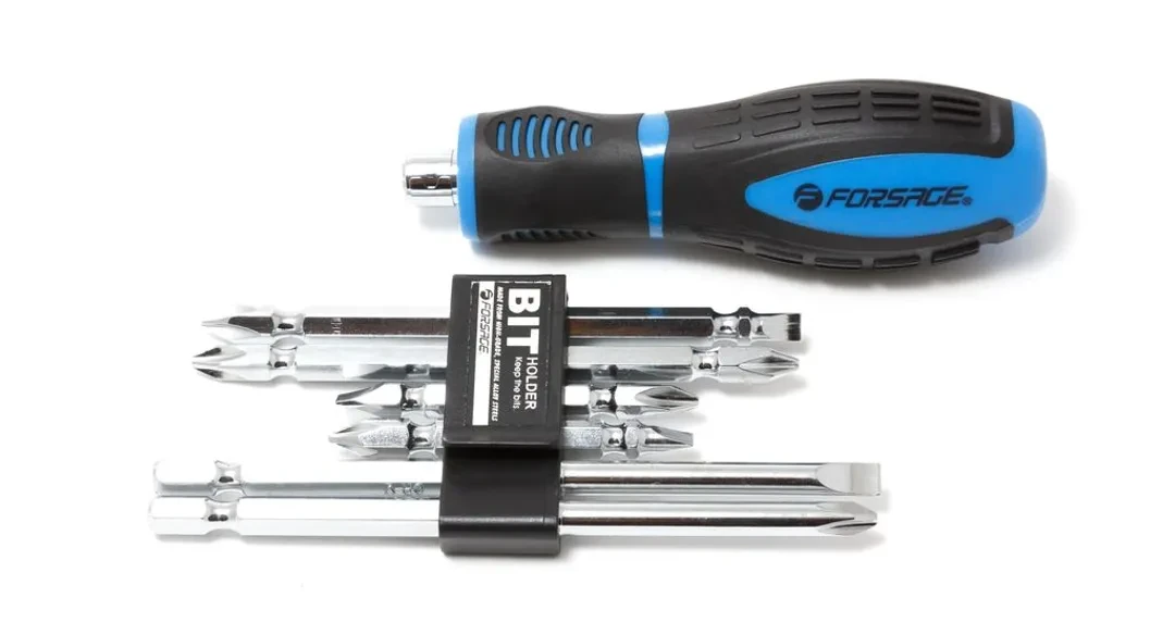 Отвертка-держатель переставная с комплектом бит(L65ммPH1-5mm, PH2-6mm,L110ммPH1-5mm,PH2-PH2mm,L127,PH2,6mm)7пр.на блистере