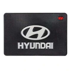 Коврик нескользящий д/панели Medium HYUNDAI (20*13,5см)