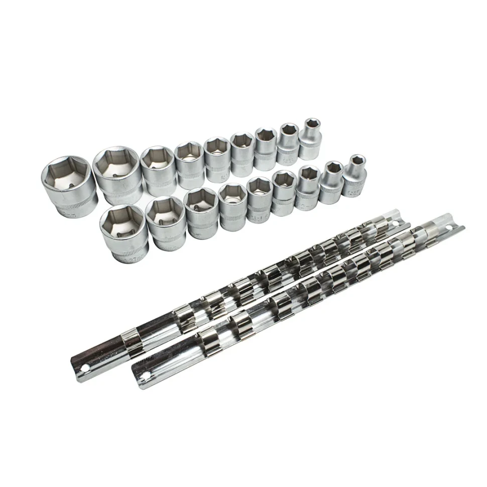 Набор головок 18пр. 1/2''6-гр. (8-19,21,22,24,27,30,32мм),на металлической планке