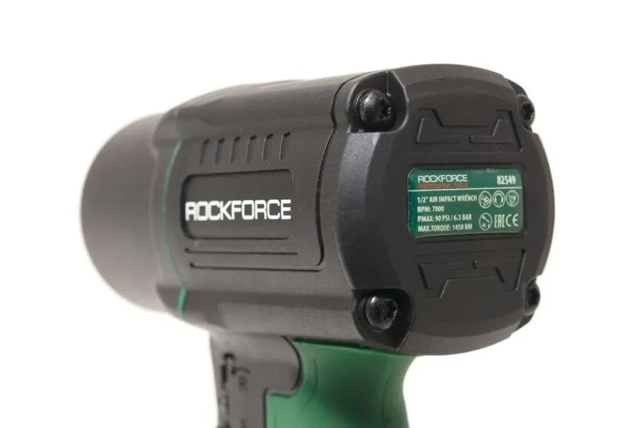 Пневмогайковерт ударный''Twin Hammer''с регулировкой усилия в облегченном корпусе 1/2''+набор головок(17,19,21мм,1450Hм,7000об/мин,6.3bar,198л/мин,вес2кг