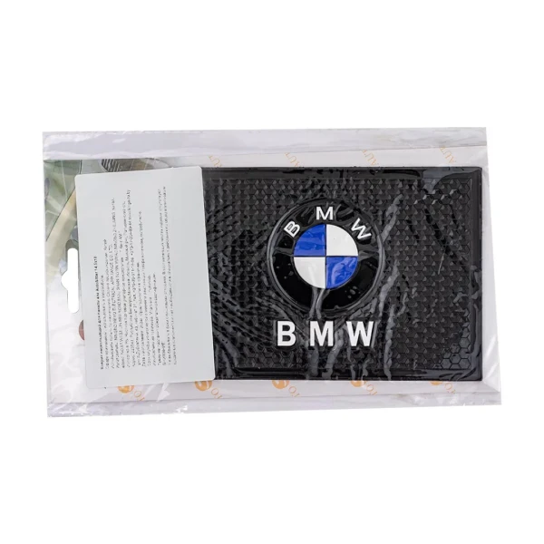 Коврик нескользящий д/панели SMALL BMW (14,5*10см)