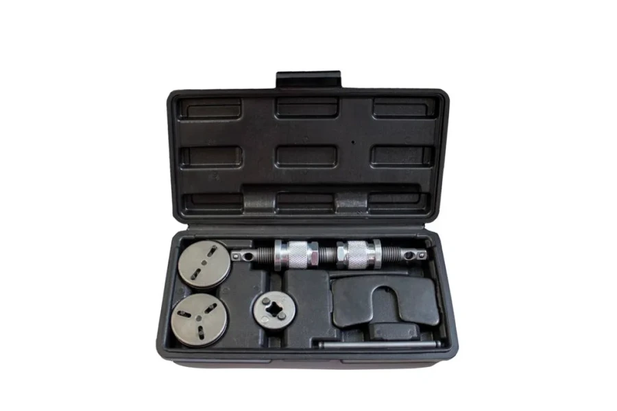 Набор инструментов для обслуживания тормозных цилиндров универсальный 8пр.