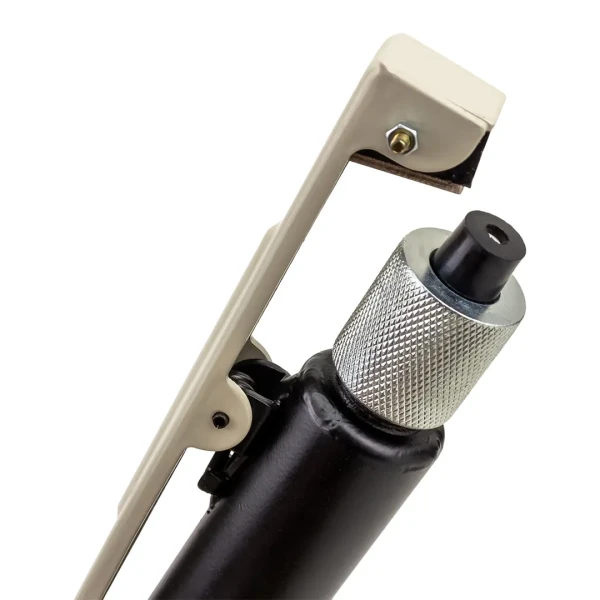 Передвижной пескоструйный аппарат напорного типа (бак 19л)