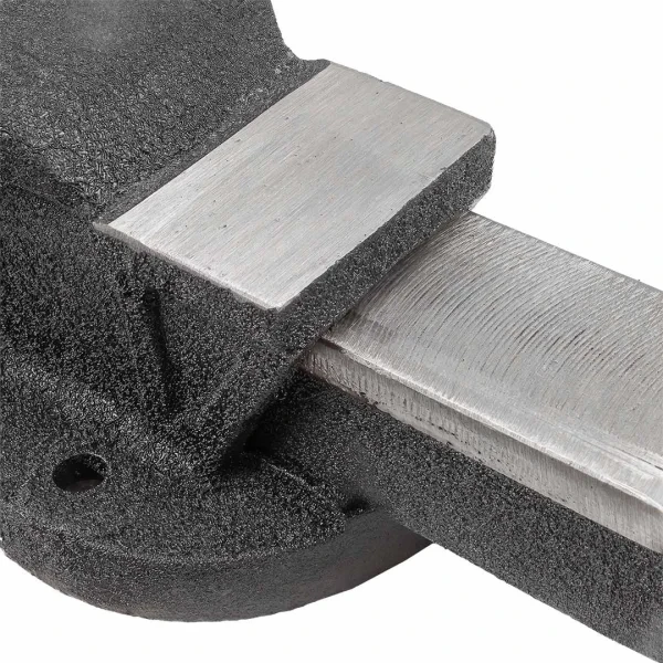 Тиски стальные с наковальней 6''-150мм