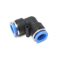 Фитинг угловой для пластиковых трубок 12мм