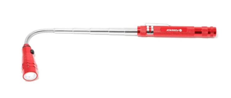 Фонарь телескопический с магнитом 3LED (L:220-845мм), в блистере