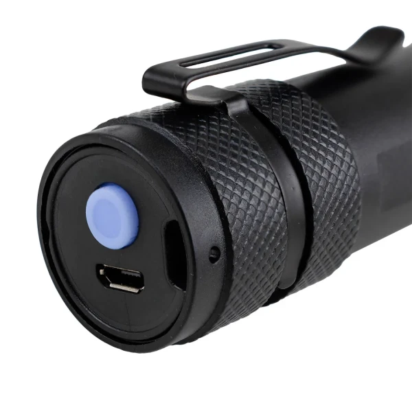 Фонарь ручной аккумуляторный с регулировкой фокуса луча (4 режима работы, аккум. 600мАч, свет.поток 140Лм, время раб. 2-3ч, время зар. 3-4ч, IPX4)