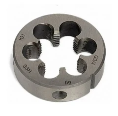 Плашка M11x1.5-Ø30мм, в пластиковом футляре