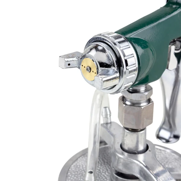 Краскораспылитель с нижним металлическим бачком (бачок 1000мл, сопло 1.8мм, факел 180-200мм, рабоч.давление 3-4бар, расход воздуха 140-180л/мин)