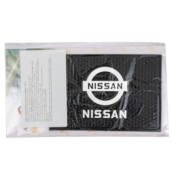 Коврик нескользящий д/панели SMALL NISSAN (14,5*10см)
