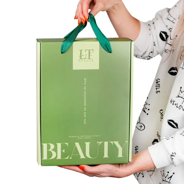 Набор косметики Алоэ и зеленый чай, 5 предметов ( маска для лица 2159,пэды 2258,крем 2142,гель-пилинг 2241,тоник 2180)