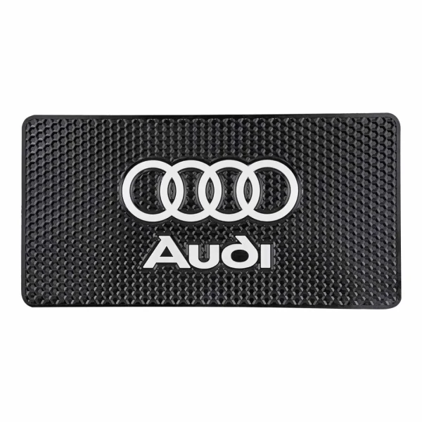 Коврик нескользящий д/панели BIG AUDI (25,5*13,5см)