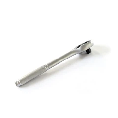 Трещотка реверсивная с накаткой 1/2''(24зуб)