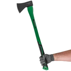 Топор с фиберглассовой ручкой и резиновой противоскользящей накладкой 1250гр.