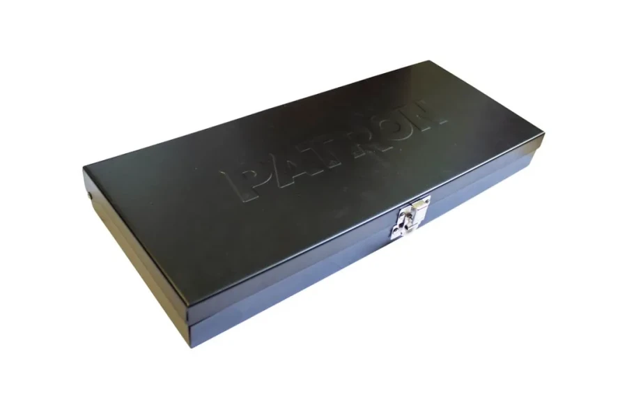 Набор ключей комбинированных трещоточных с шарниром 14пр. (8,10,11,12,13,14,15,16,17,18,19,21,22,24мм), в металлическом кейсе