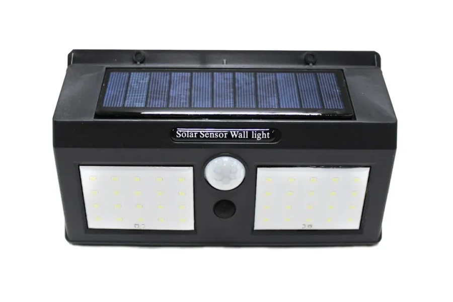 Светильник светодиодный на солнечной батарее с датчиком движения (5.5V,1.2W,18650Li,3.7V,1200mAh,40SMD 2835Led,6500К,раб. время8-10ч,заряд.4-6ч,IP44,1